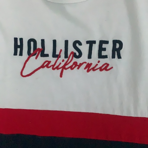 Hollister T-shirt - Picture 2 of 4